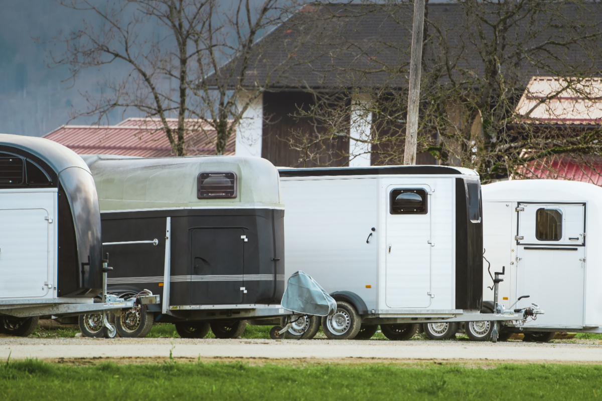 Horseboxes For Hire Surrey, Kent, Sussex